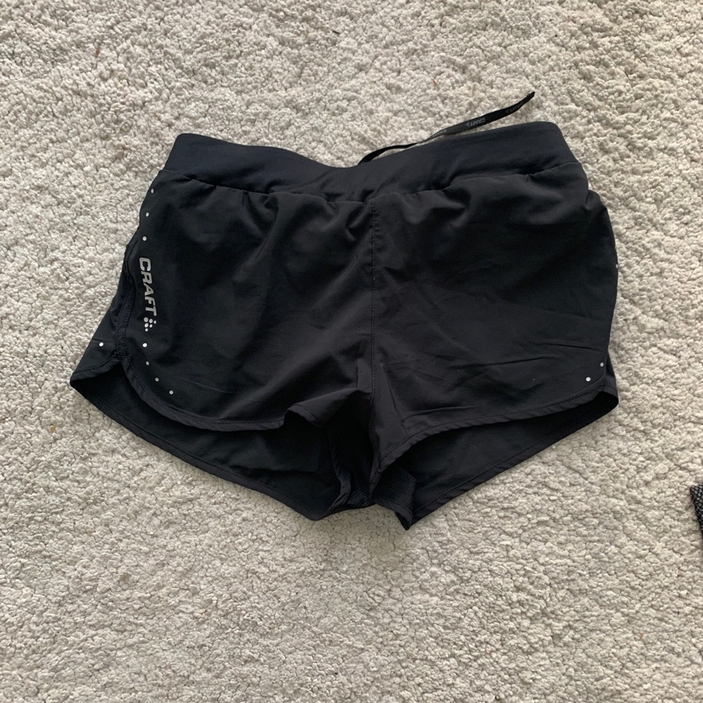 Running shorts